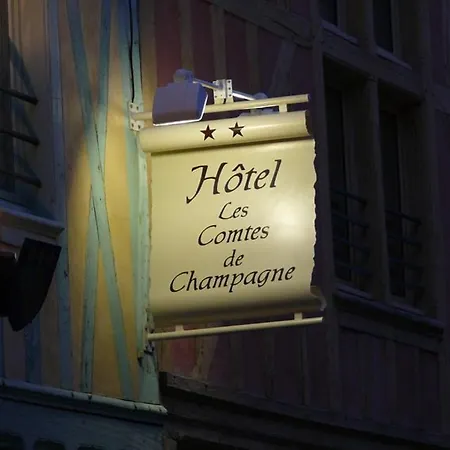 Brit Comtes De Champagne - Centre Historique Szálloda 2*