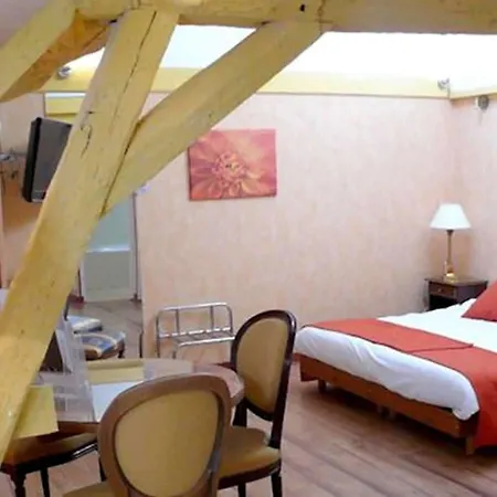 Brit Comtes De Champagne - Centre Historique 2*