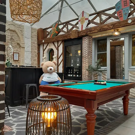 Brit Comtes De Champagne - Centre Historique Hotel