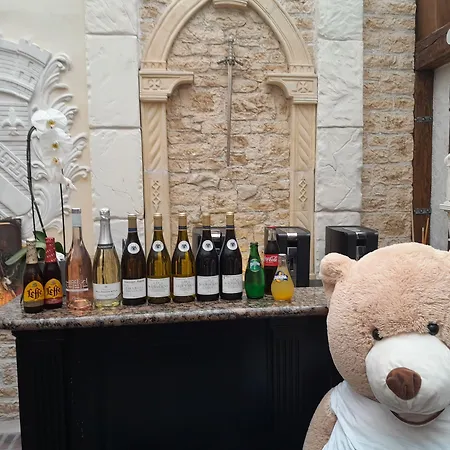 Brit Comtes De Champagne - Centre Historique 2*