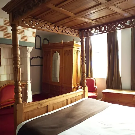 Brit Comtes De Champagne - Centre Historique