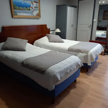 Brit Comtes De Champagne - Centre Historique Troyes