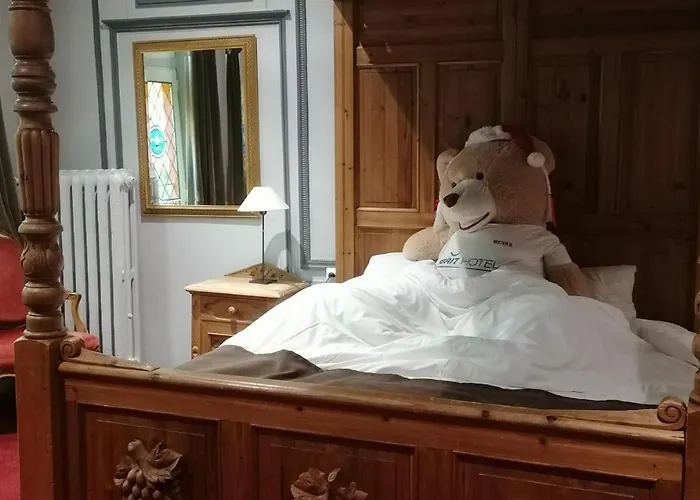 Brit Comtes De Champagne - Centre Historique 2*