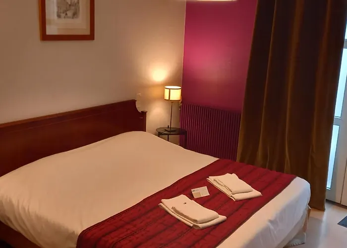 Hotel Brit Comtes De Champagne - Centre Historique Troyes