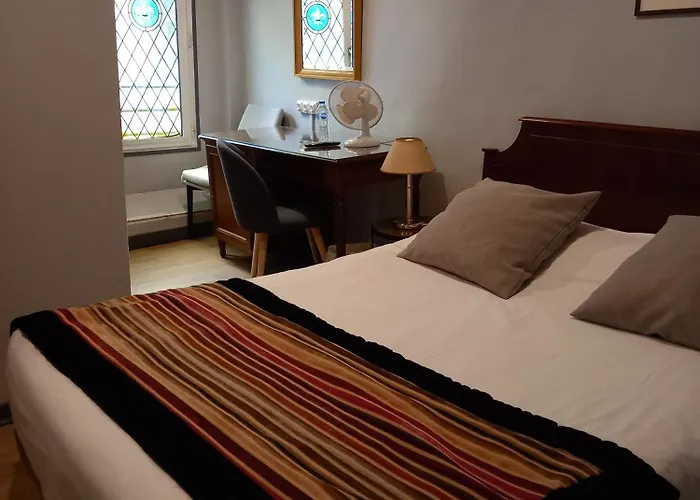 Hotel Brit Comtes De Champagne - Centre Historique Troyes