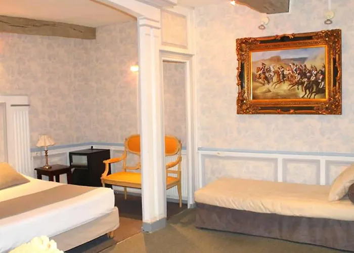 Brit Comtes De Champagne - Centre Historique