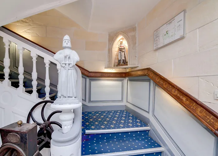 Brit Comtes De Champagne - Centre Historique 2*